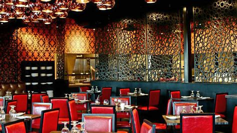 India 101 - Upscale Indian Restaurant – India 101. Our upscale Indian restaurant is like no other, from sit-down dinner to events and celebrations, India 101 is here for you. Call us today to make a reservation! 